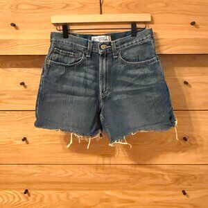 Levi Cut Off Shorts 28